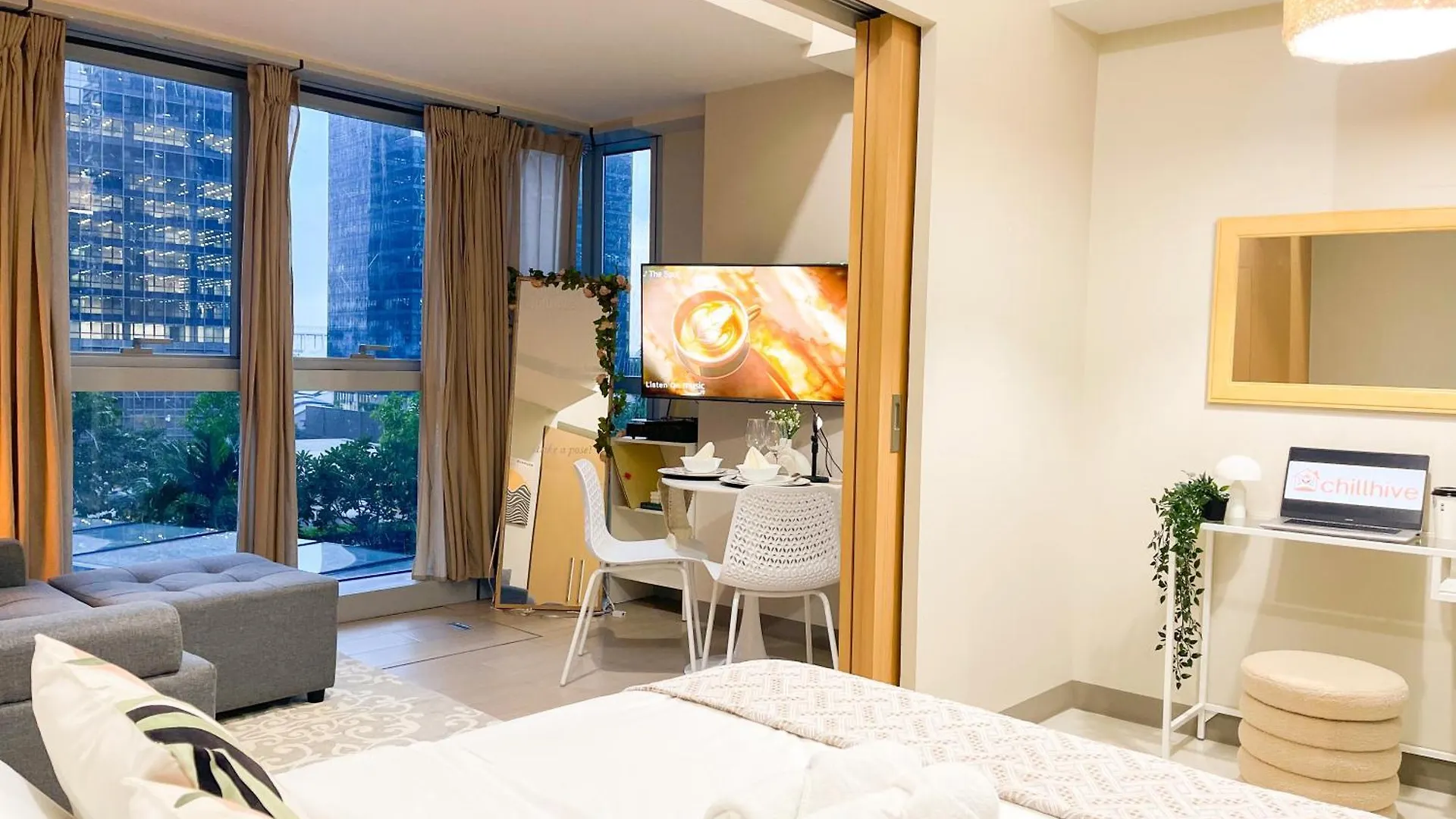 Prime Bgc 1Br Near Mitsukoshi Mall #Upt16M Manilla